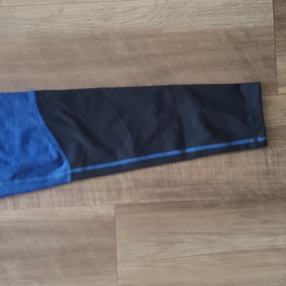 Manduka legging - Picture 3 of 6